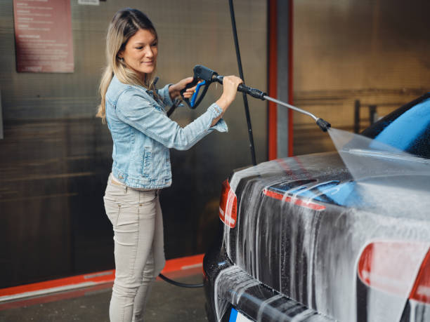 Best Roof Pressure Washing  in Oral City, FL